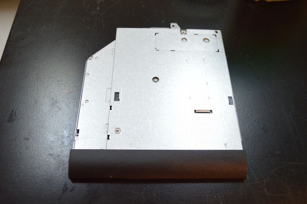 Dell DU-8A5LH Slim 9.5mm DVD/CD Rewritable Optical Drive
