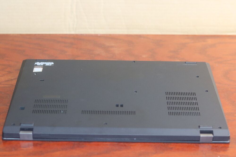 Lenovo ThinkPad T15 1st Gen 15.6 Laptop with 1TB SSD, Intel Core i7 10th Gen, and 24GB RAM