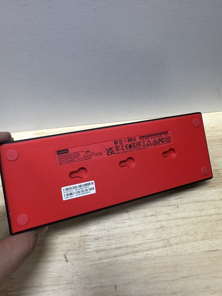 Lenovo ThinkPad Universal Thunderbolt 4 Dock Station Type 40B0 DK2131 - No AC