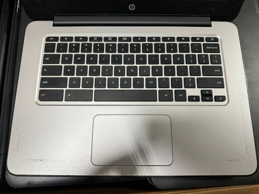 HP Chromebook 14 G4 with 16GB SSD, 4GB RAM, WiFi, and 14-inch LCD