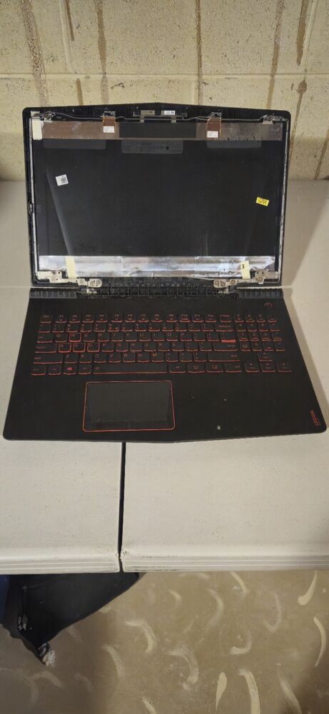 Legion Y520-IKBM Gaming Laptop with GTX 1060, 1TB HDD, and 256GB SSD