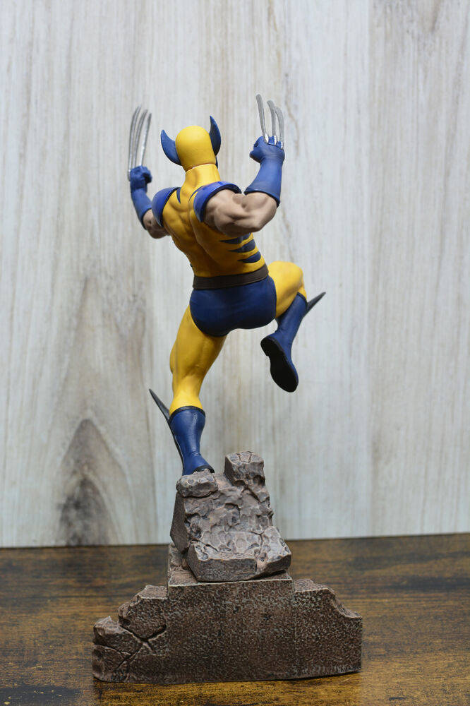 PCS Wolverine Marvel Future Fight 1:10 Scale X-Men Diorama 7in Statue Figure