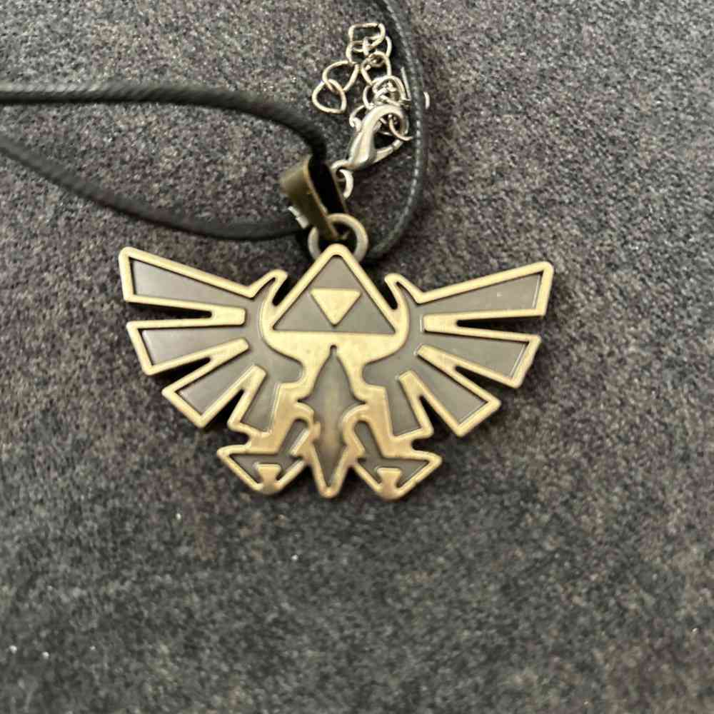 Legend of Zelda Triforce Alloy Pendant Necklace