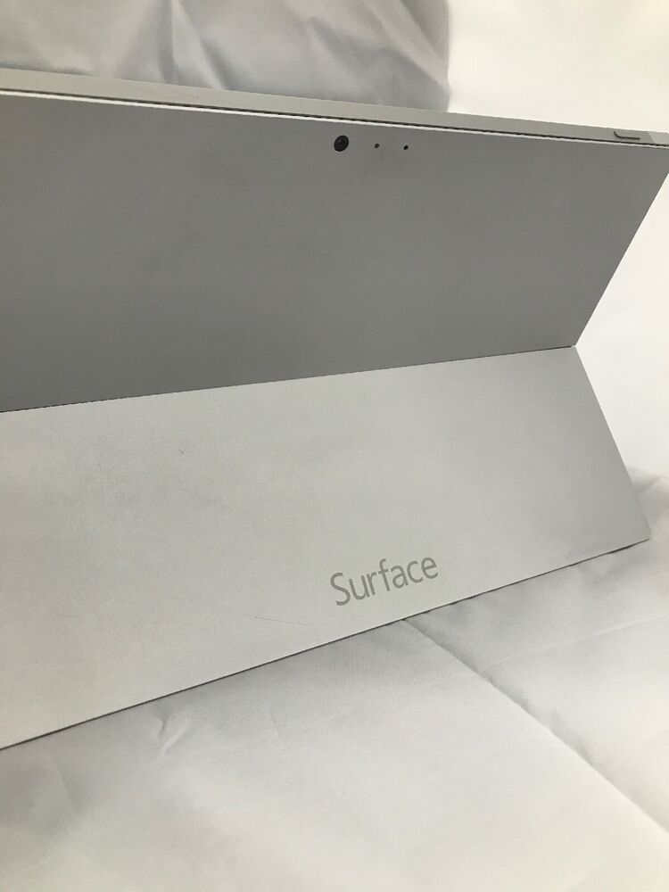 Microsoft Surface Pro 3 Wi-Fi, 12in - Silver with i3/i5/i7 Processor and 64/128/256 GB Storage