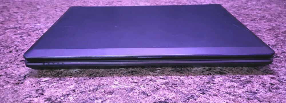 Clevo W355SS Schenker XMG A504 Gaming Laptop with Intel i7 & Nvidia GTX 860m