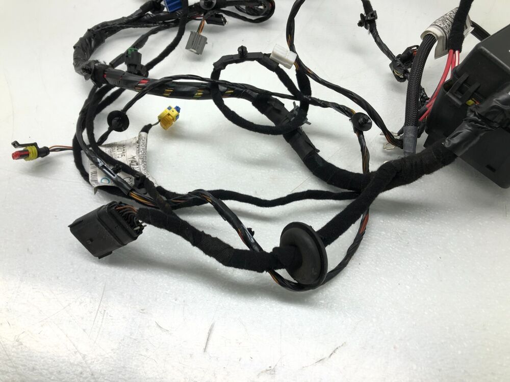 2014-2017 Maserati Ghibli S Rear Fuse Relay Box OEM