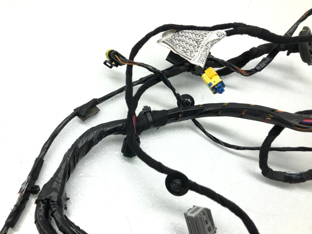 2014-2017 Maserati Ghibli S Rear Fuse Relay Box OEM