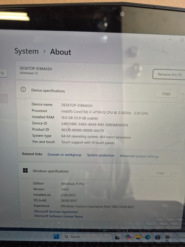 ALIENWARE 15 R1 Gaming Laptop with i7-4710HQ, 16GB RAM, 256GB SSD, NVIDIA GTX 980M