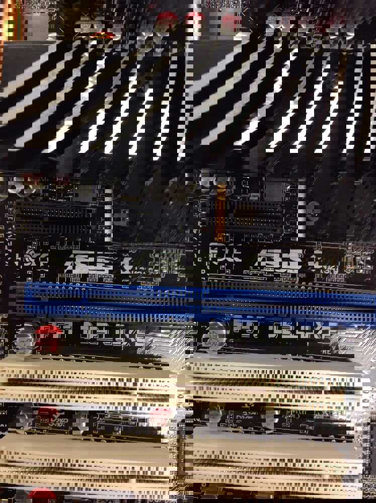 ASUS P6T Deluxe Motherboard with Heatsink