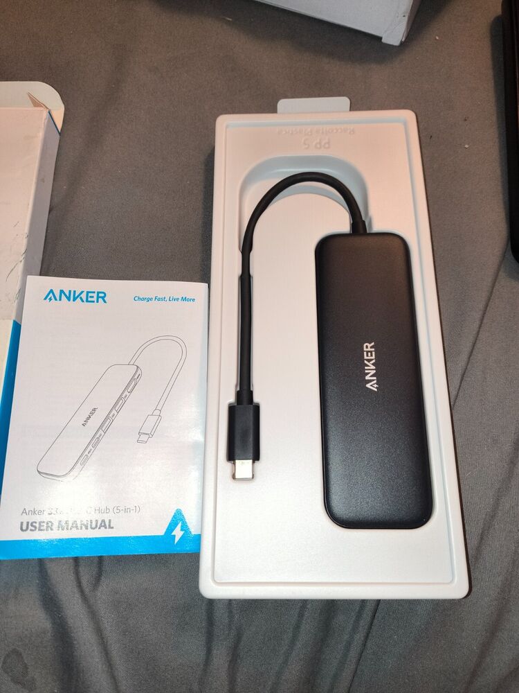Anker 332 (A8355011) USB-C 5-In-1 4K HDMI 85W Hub Adapter - Black