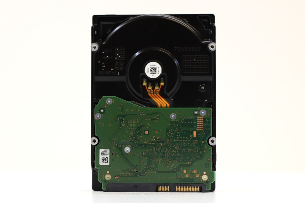 Sun Oracle 8TB 3.5-inch 12Gb/s 7.2K RPM SAS Hard Drive