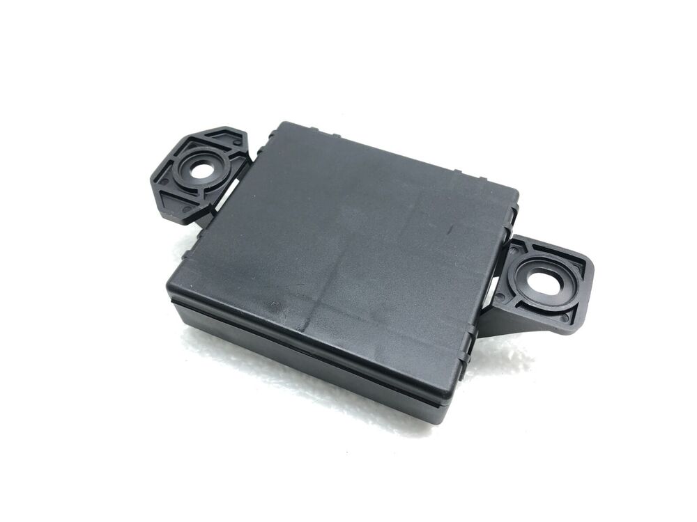 2010-2015 JAGUAR XJL Body Control Module BCM Computer