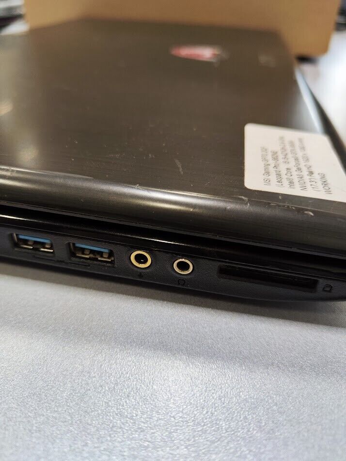 MSI Gaming GP70 2QF Leopard Pro - i5-4210H - GTX 950M - 17.3 FHD Gaming Laptop