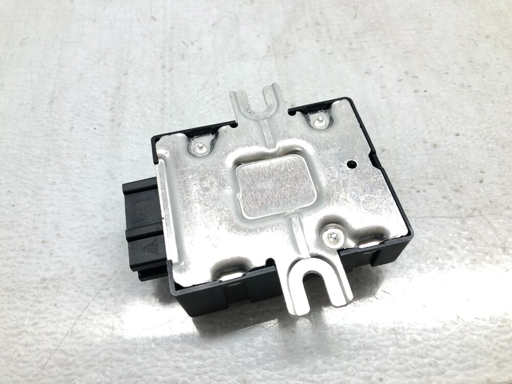 BMW 430i F36 Gran Coupe Fuel Gas Pump Control Module