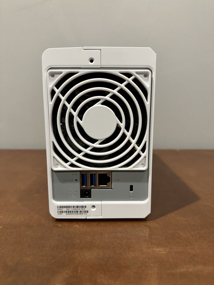 Synology DS220j 2-Bay NAS Network Storage