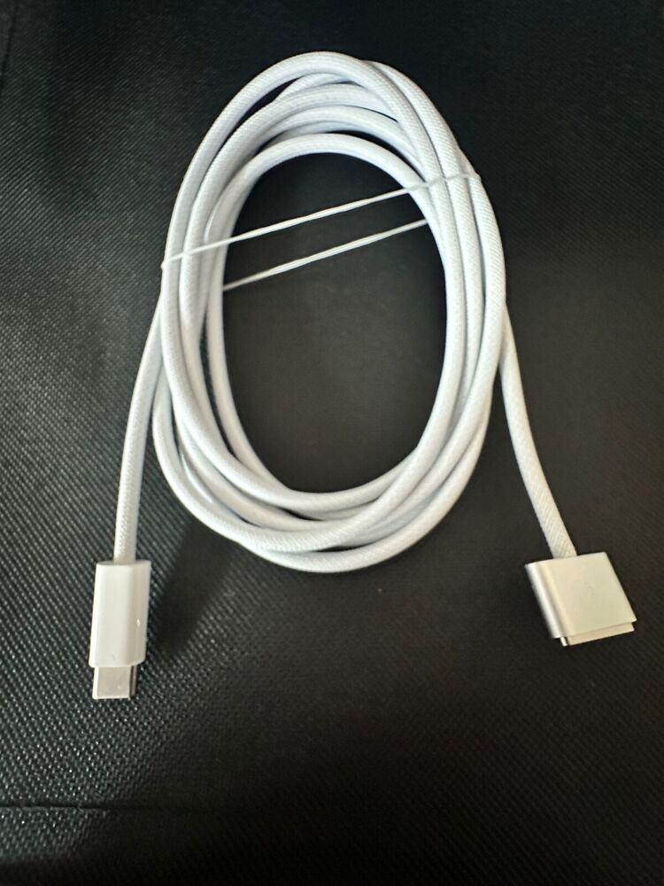 Genuine Apple USB-C to MagSafe 3 Cable (2 m) - MLYV3AM/A