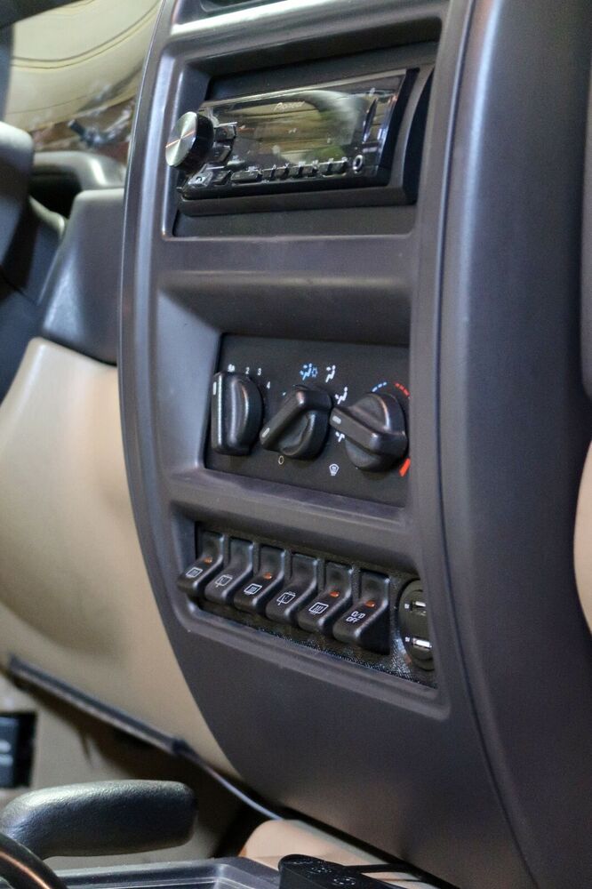 Jeep Cherokee XJ Switch Panel for 6 OEM Switches