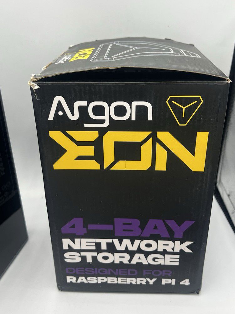 Argon EON Pi NAS Case for Raspberry Pi 4 with Euro Plug