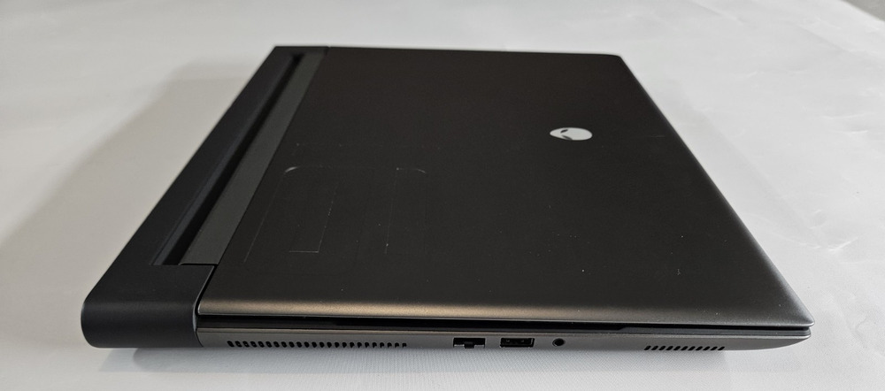 Alienware M16 R1 Gaming Laptop with Intel i7-13700HX, 16GB RAM, 1TB SSD, RTX 4070