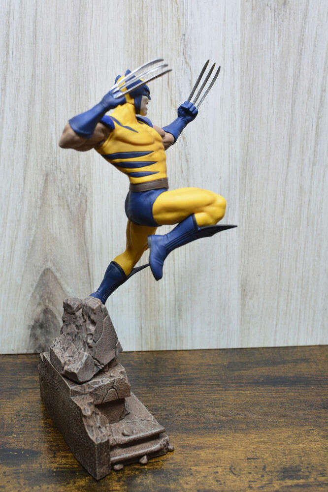 PCS Wolverine Marvel Future Fight 1:10 Scale X-Men Diorama 7in Statue Figure