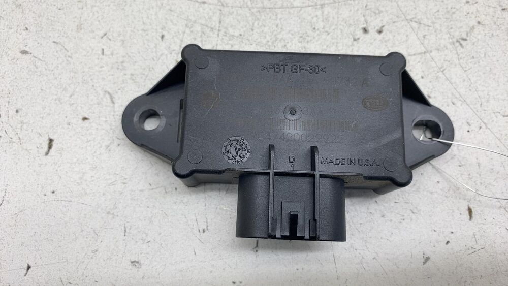 Chrysler Pacifica Fuel Pump Computer Control Module Assembly Left OEM