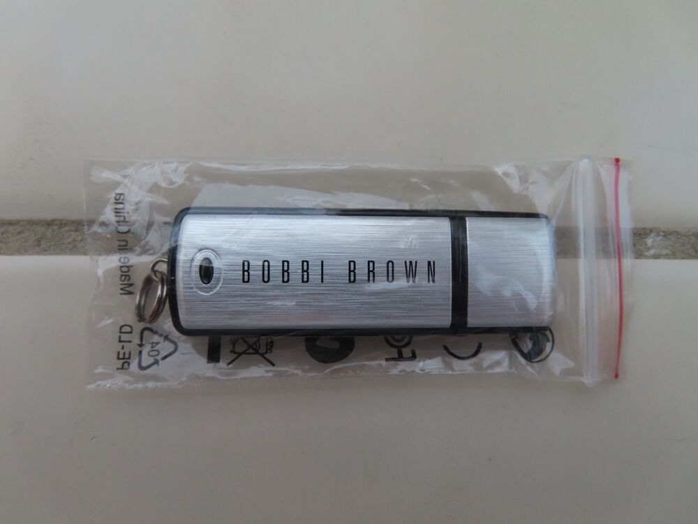 256MB USB 2.0 Flash Drive - Compact Memory Stick for Data Storage