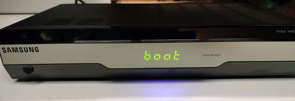 Samsung HD Model SMT-H3362 Home Network Digital Set-Top Box With HDMI/USB