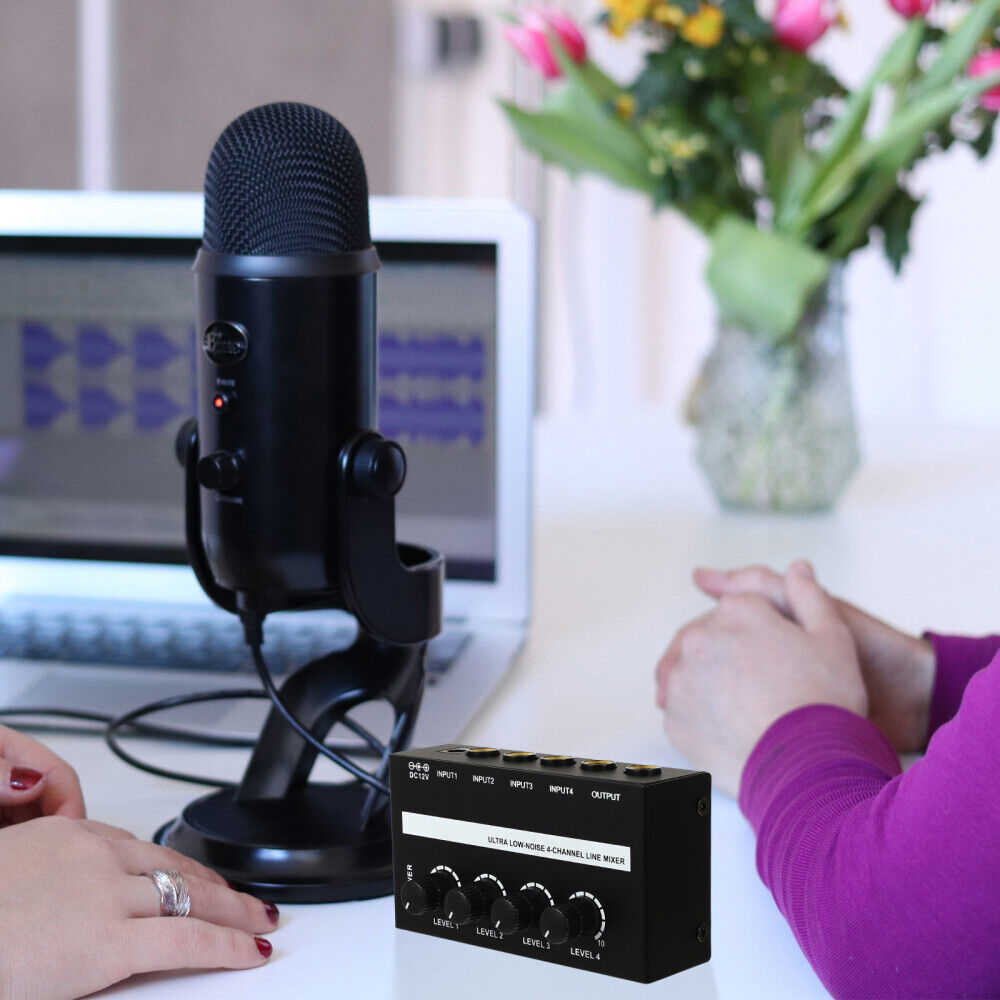 Lightweight Gaming Audio Mixer Microphone for Recording Studios