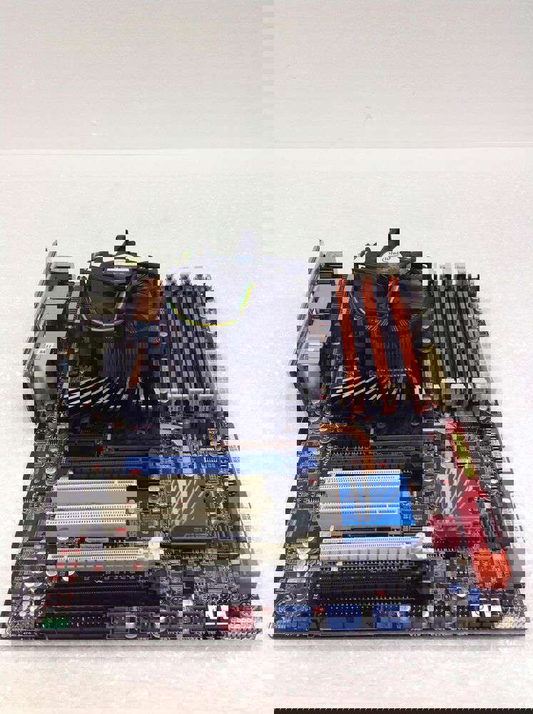 ASUS P6T Deluxe Motherboard with Heatsink
