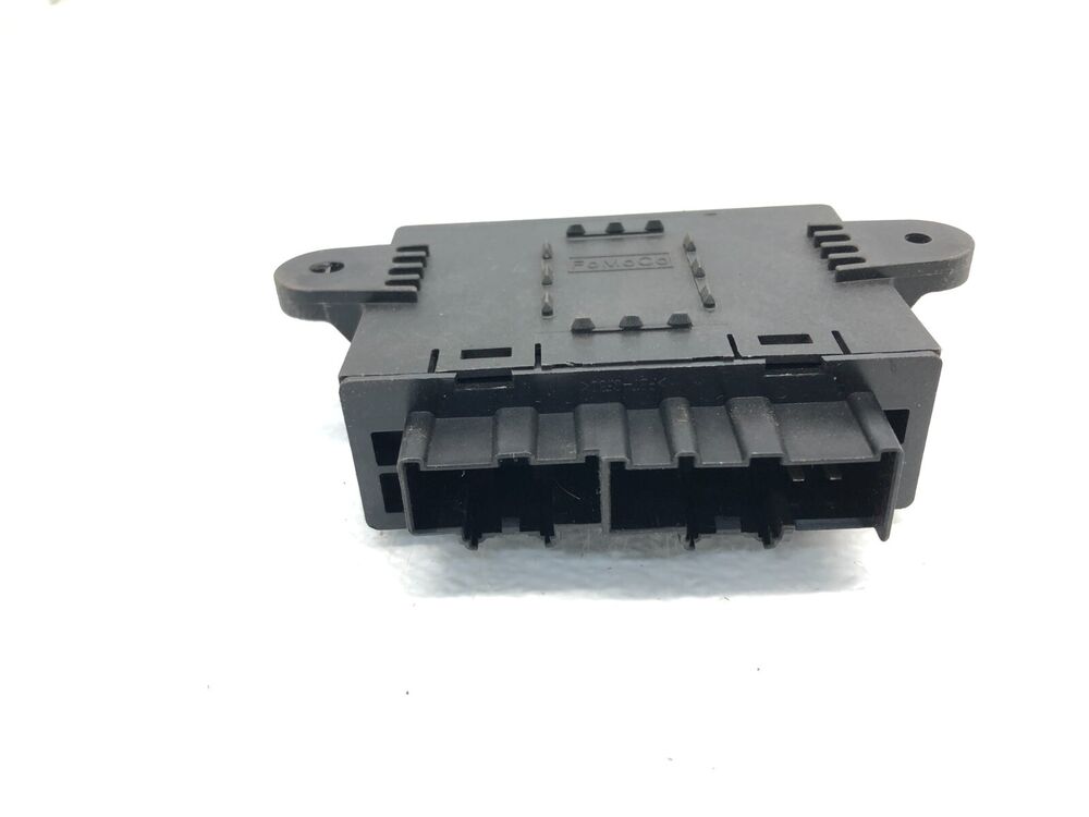 2019-2023 Lincoln Nautilus Right Passenger Front Door Control Module OEM