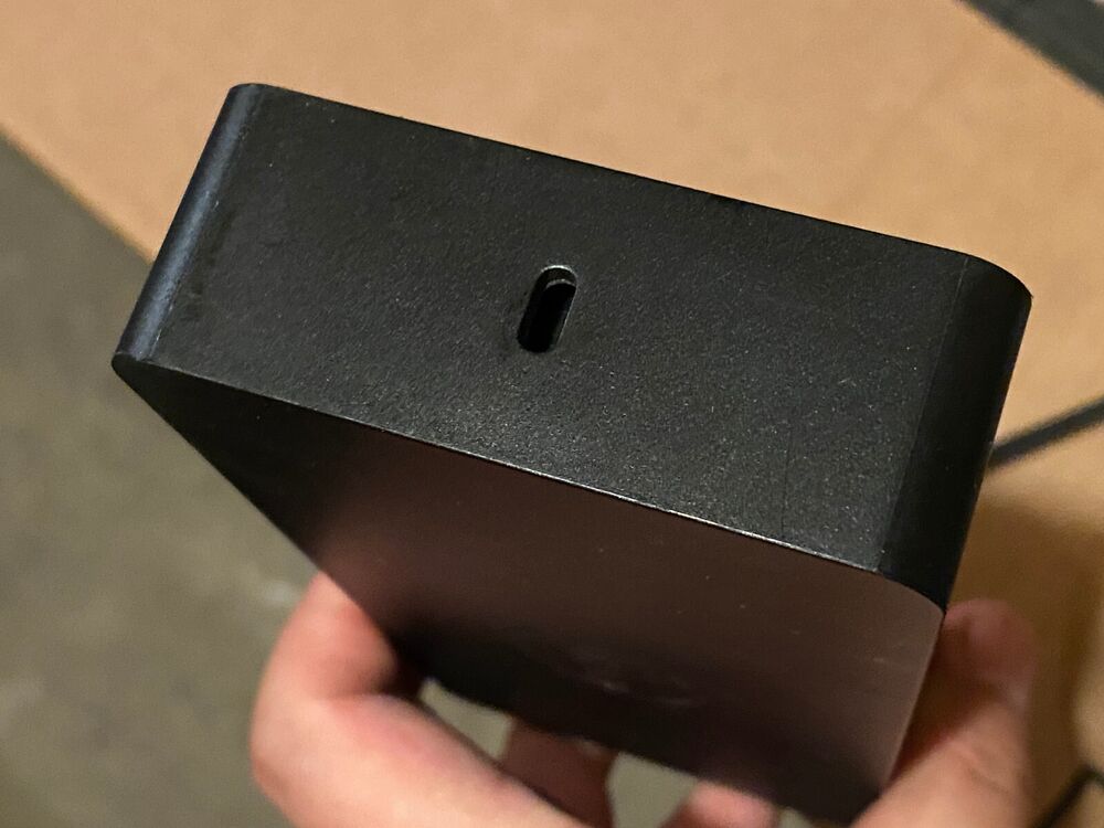 Dell D6000 Universal Docking Station with USB 3.0 & USB-C HDMI Dual Display Link