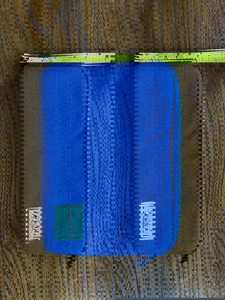 Pre-owned Blue Herschel Supply Co Tablet Case with Accessories Pouch & Credit Card Wallet