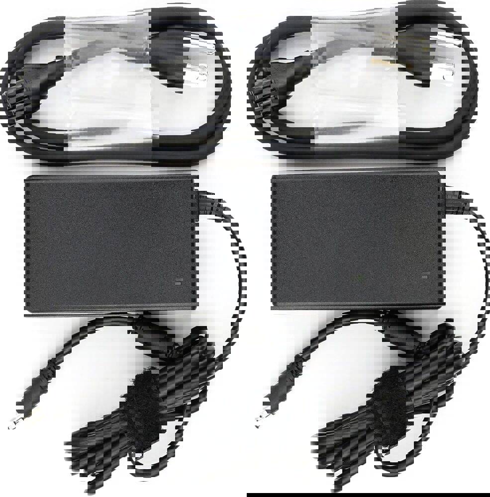 Genuine 90W AC Adapter Charger for Dell RT74M 0VRJN1 VRJN1 0RT74M PA-1900-32D5