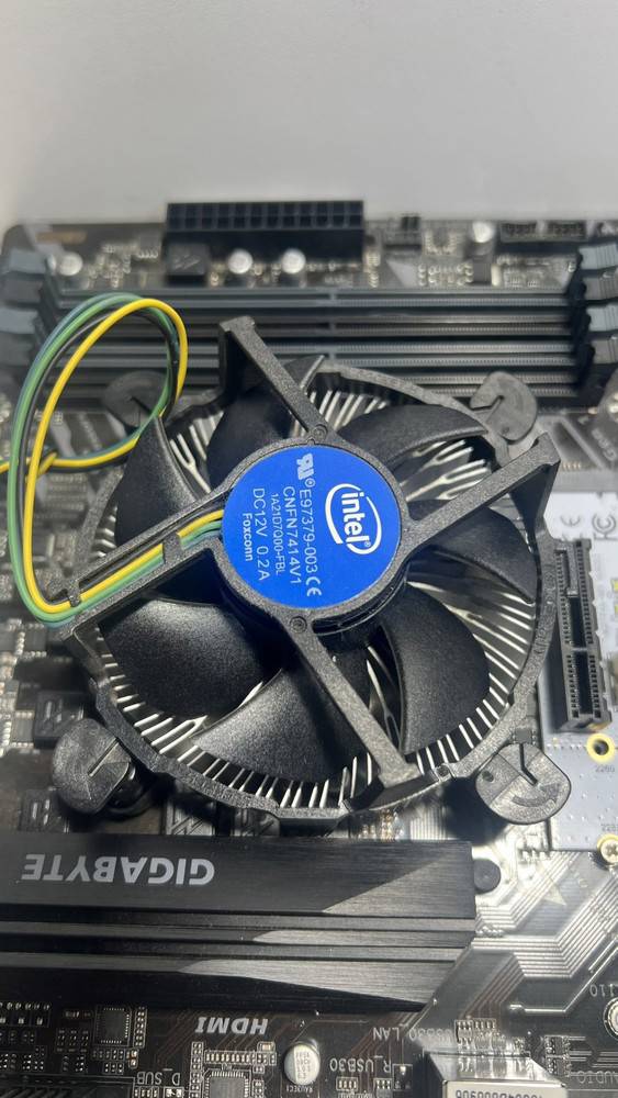 GIGABYTE B365 HD3 LGA1151 Intel Motherboard Bundle with CPU, Cooler, and 2 NGFF