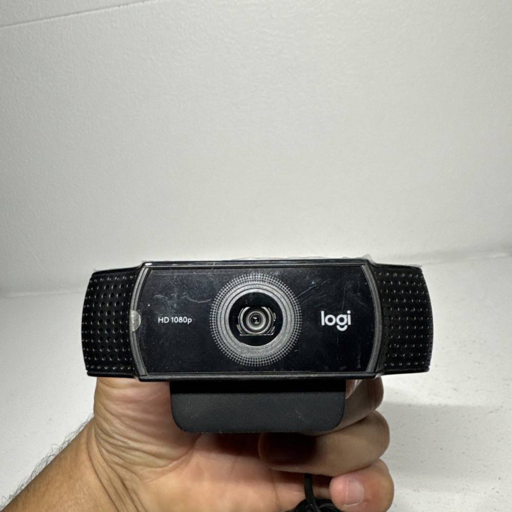Logitech Logi HD 1080p 30FPS USB Webcam (V-U0028, 860-000527)