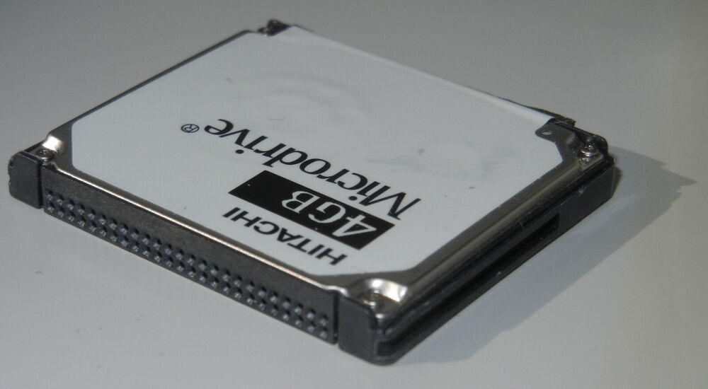 4GB Hitachi CompactFlash Type II 1 Microdrive LN - High Capacity Storage