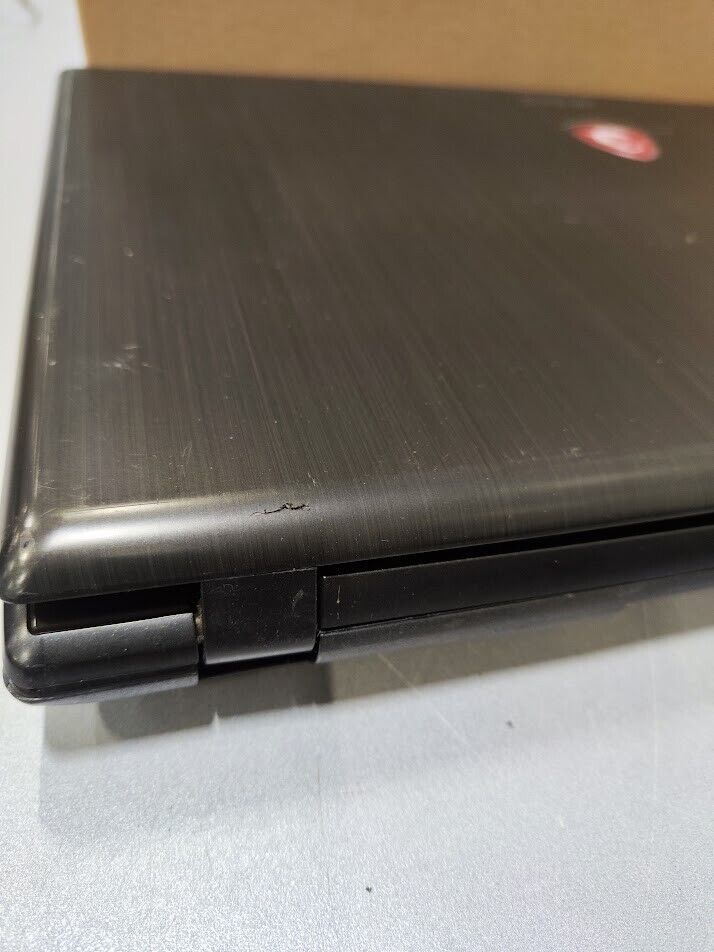 MSI Gaming GP70 2QF Leopard Pro - i5-4210H - GTX 950M - 17.3 FHD Gaming Laptop