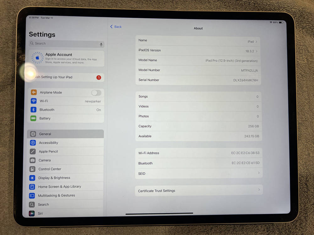 Apple 12.9 inch iPad Pro (3rd Gen) - 256GB, Wi-Fi
