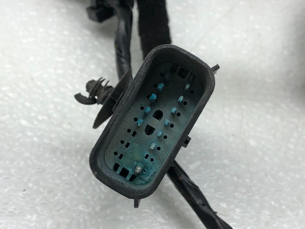 2014-2017 Maserati Ghibli S Rear Fuse Relay Box OEM
