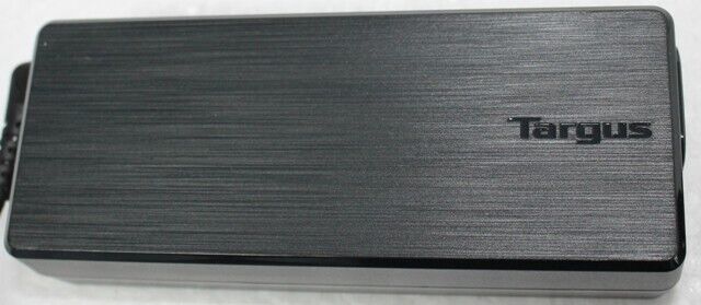 Targus APA110US Universal 90W Laptop Power Adapter