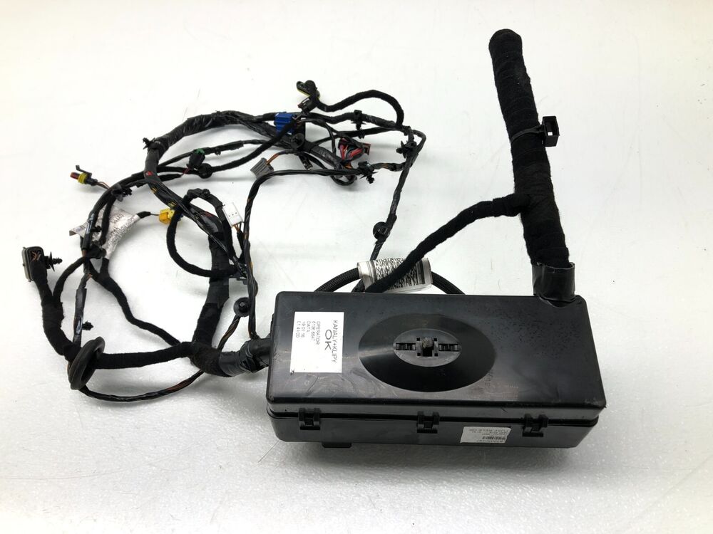 2014-2017 Maserati Ghibli S Rear Fuse Relay Box OEM