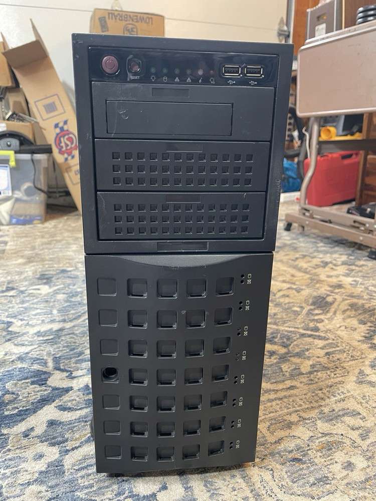 Supermicro CSE-743 4U Tower Server Chassis with 865W PSU & SAS Backplane