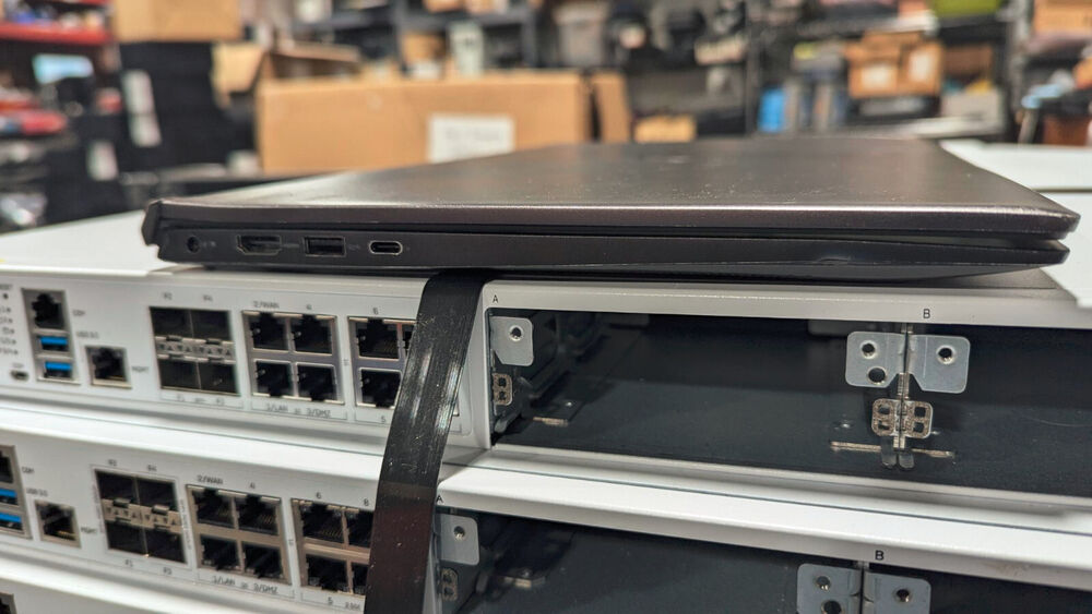 Dell Vostro 5502 Laptop with Intel i7-1165G7, 16GB RAM, 512GB SSD, and Nvidia MX330