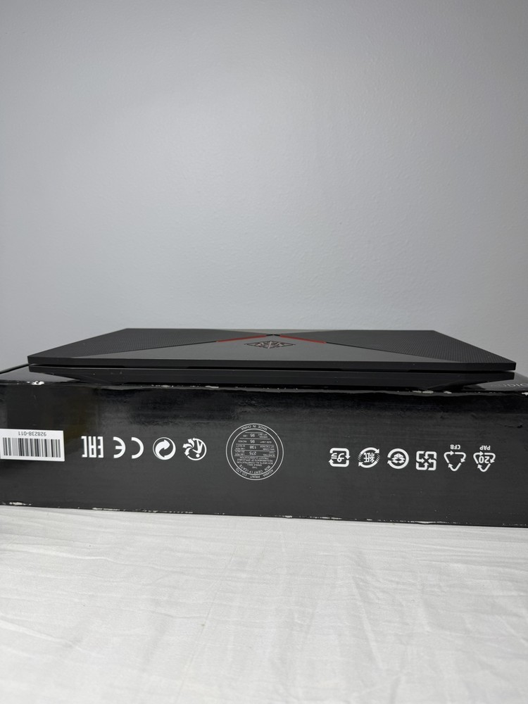 HP Omen Gaming Laptop with Intel Core i7, 1TB HDD + 256GB SSD, 16GB SDRAM - Model 15-ce198wm