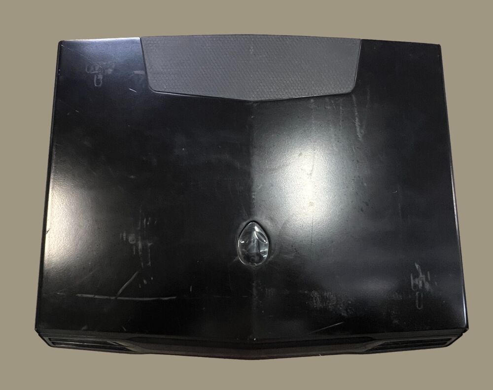 Dell Alienware M15X Laptop with Intel Core i7 2.67GHz, 8GB RAM, 512GB HDD - Boots to BIOS