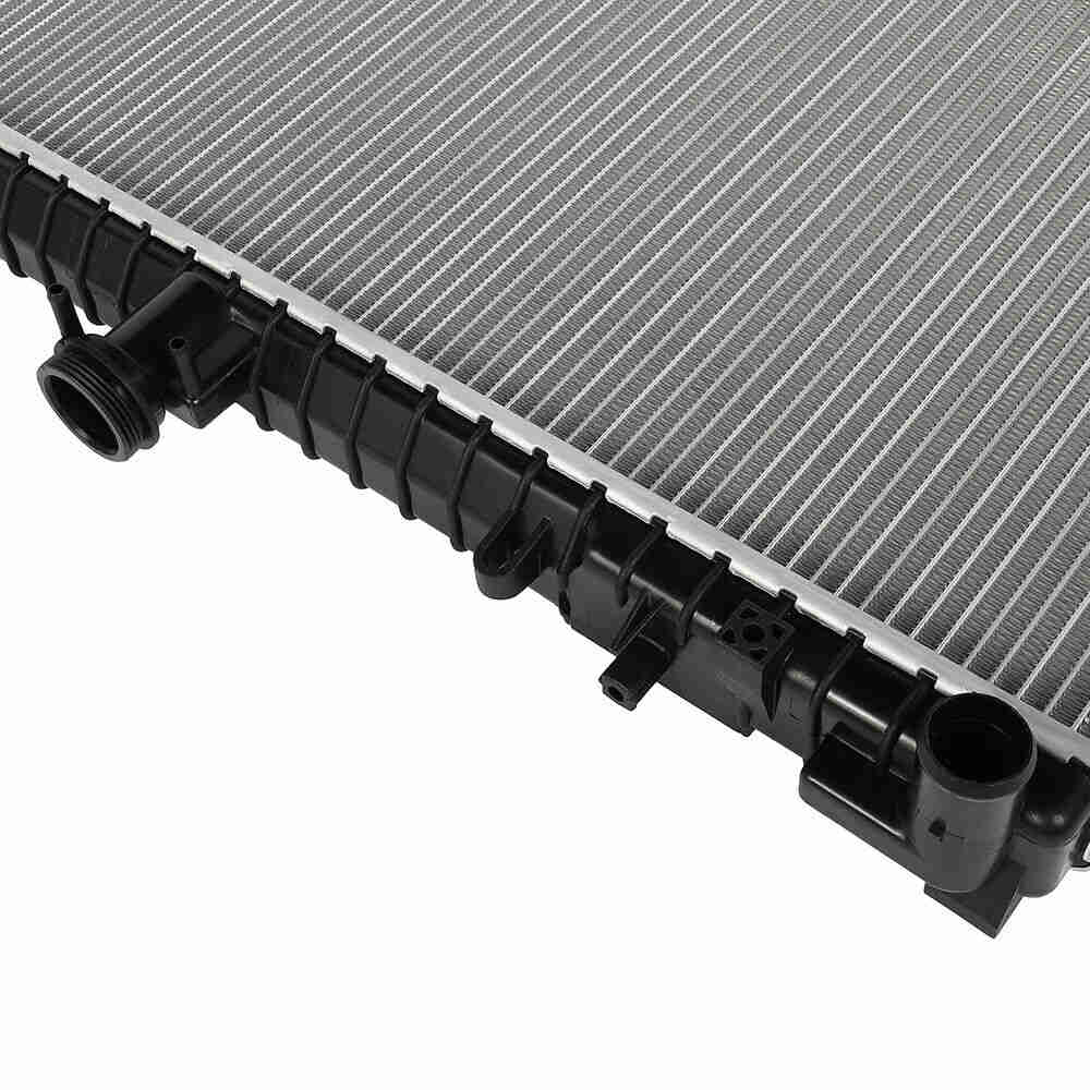 13021 Aluminum Radiator for Chevrolet Camaro 2010-2011 V8 6.2L Automatic Transmission