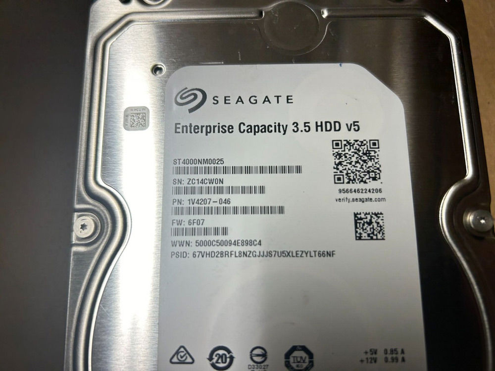 Seagate ST4000NM0025 Enterprise Capacity 1V4207-046 4TB SAS Hard Drive