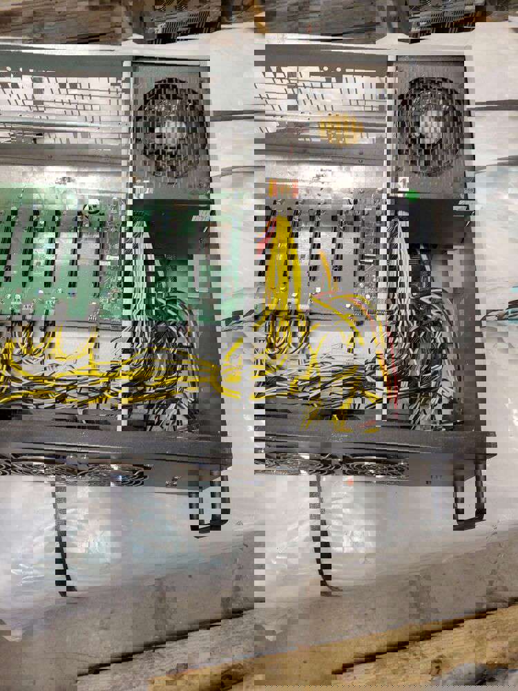 GPU Mining Rig Server Style Case with 8 Slots