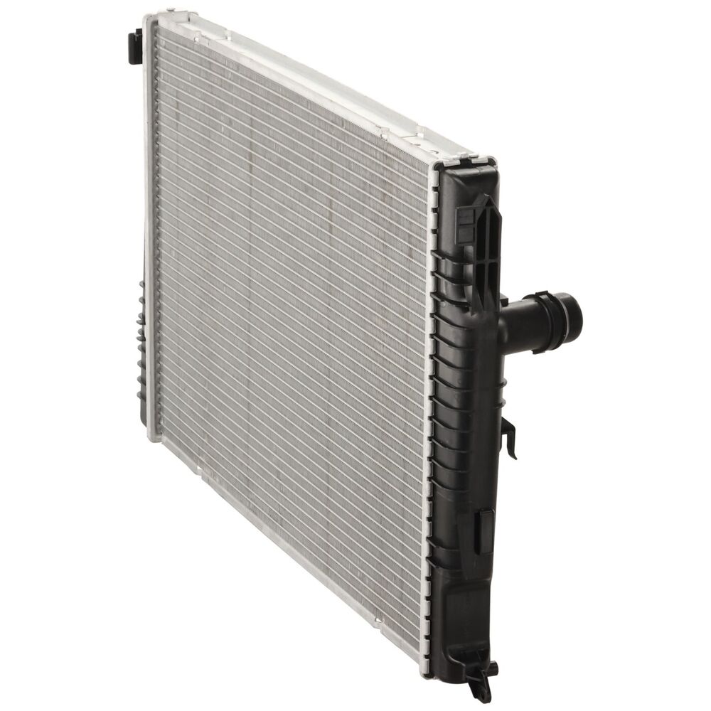New Radiator for 2011-17 BMW X3 and 2015-2018 X4 2.0L/3.0L BM3010179 17118623369