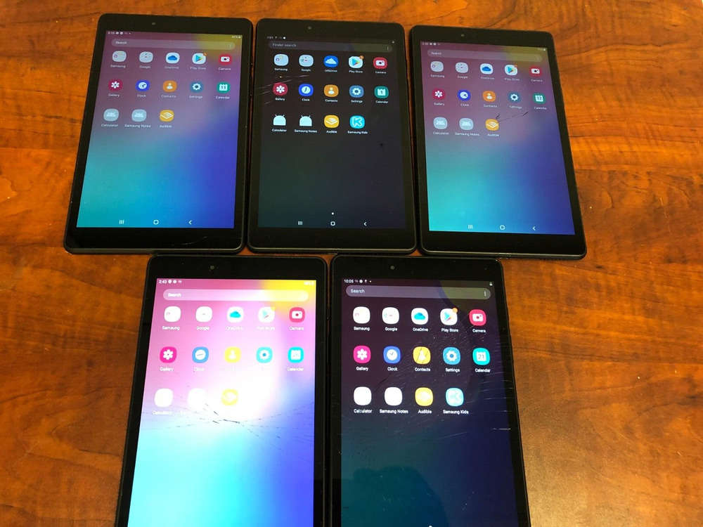 Cracked Glass Lot of 5 Samsung Galaxy Tab A SM-T290 (2019) 32GB, Wi-Fi, 8in